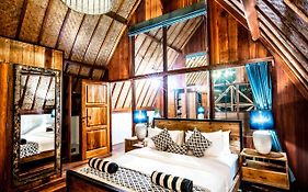 Gili Treehouse Villa Gili Trawangan  Indonesia